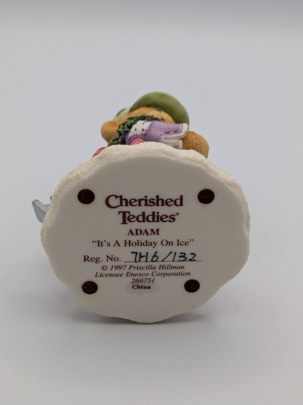 Cherished Teddies Adam "It's a Holiday on Ice" (269751) 1997 - Picture 6 of 8